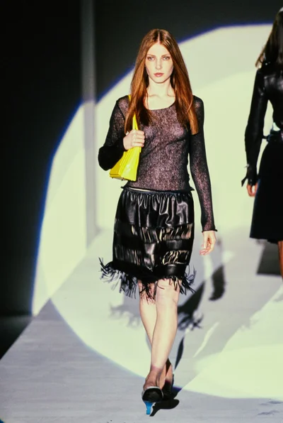 Look 18